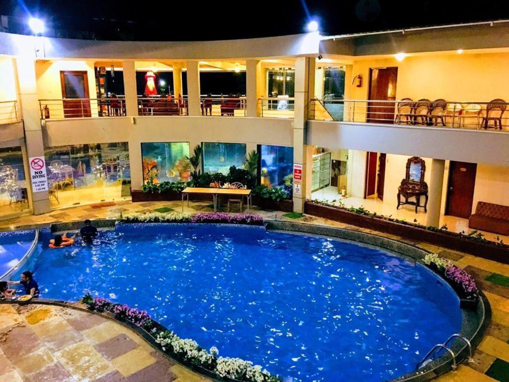 The Center Court Resort & Spa Варка Экстерьер фото