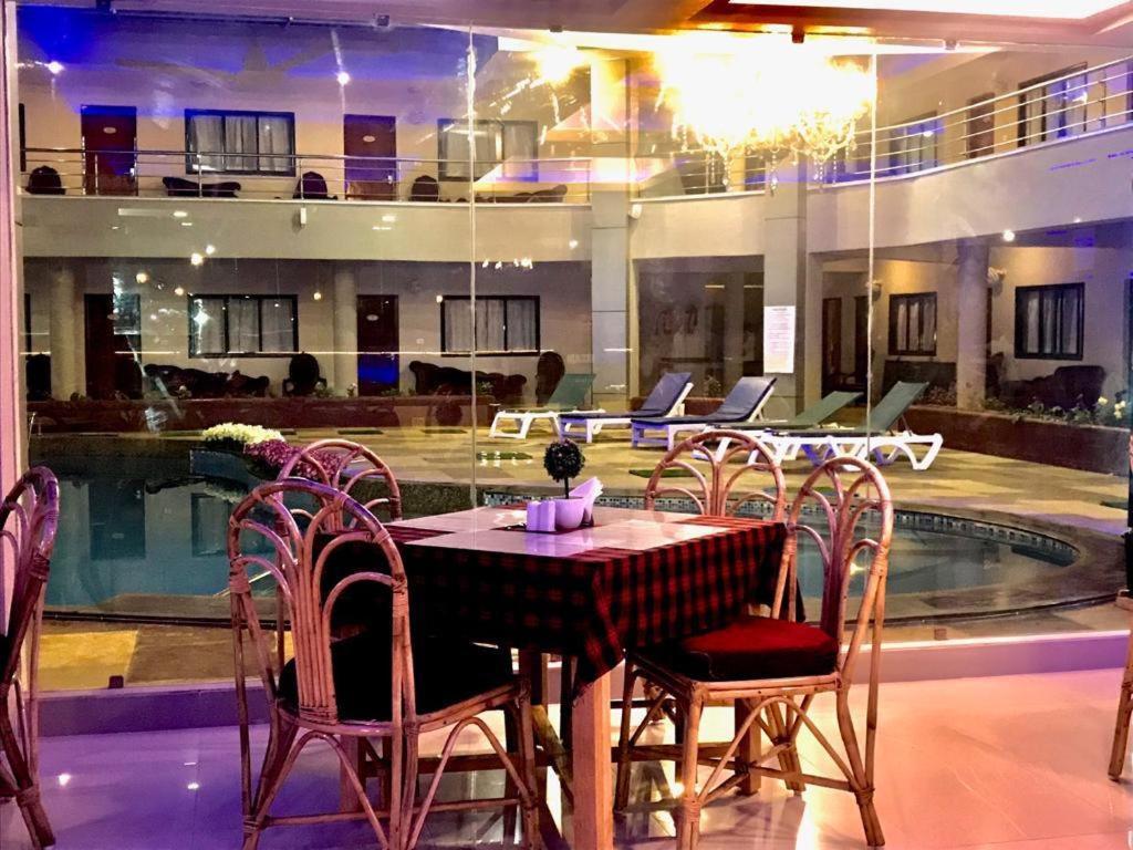 The Center Court Resort & Spa Варка Экстерьер фото